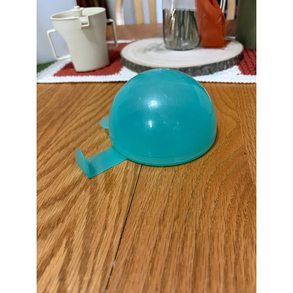 Tupperware vintage style